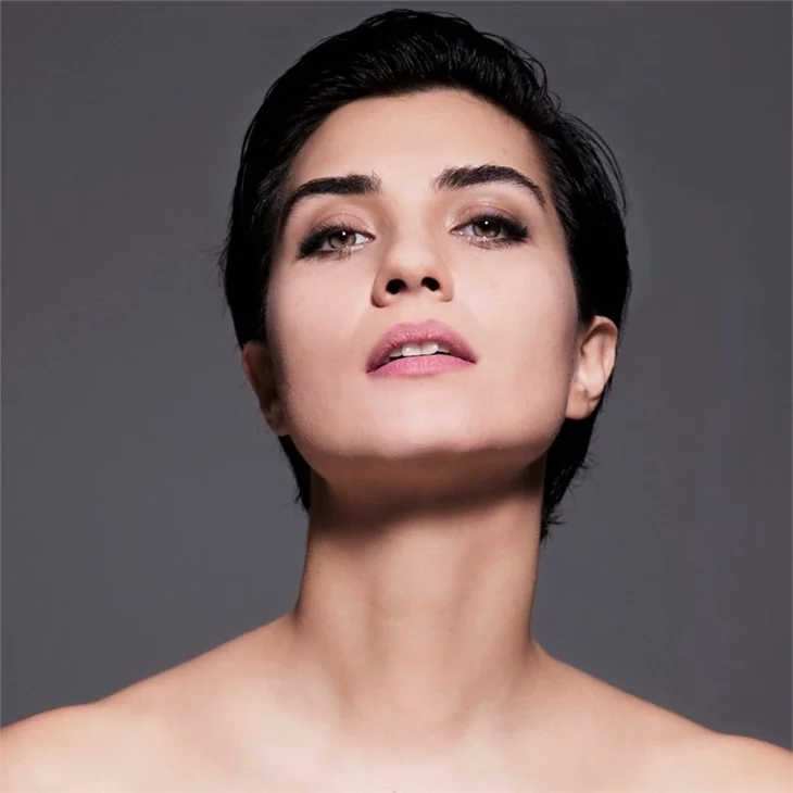 Tuba Büyüküstün'ün maratonu!