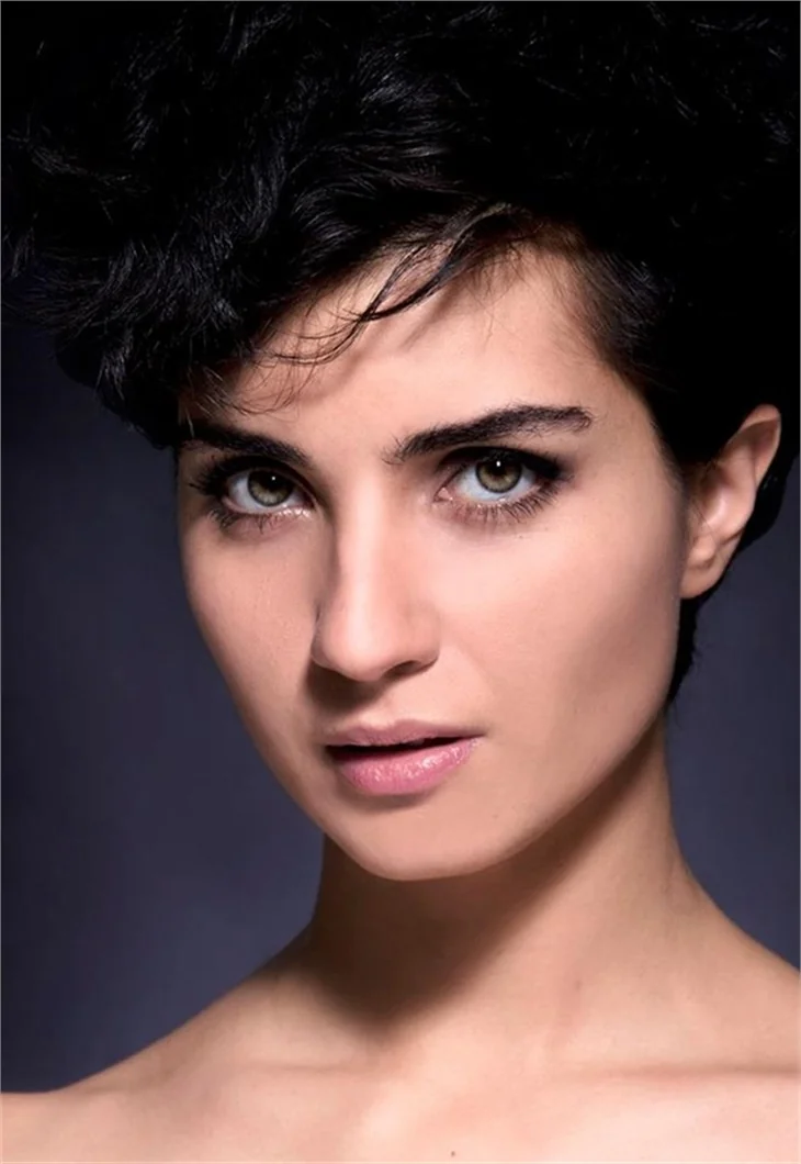 Tuba Büyüküstün'ün maratonu!