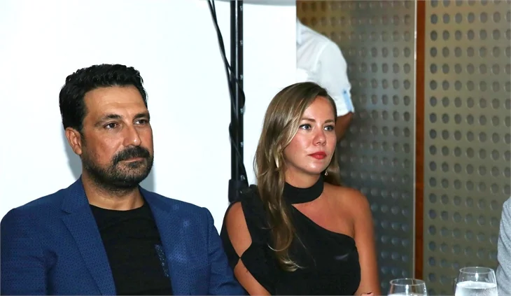 “Babam ve Ailesi” ekibi ilk bölümü birlikte izledi!