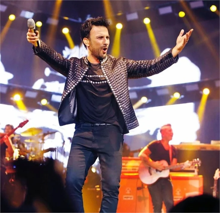 Tarkan'ın havlusunu satışa çıkardı!