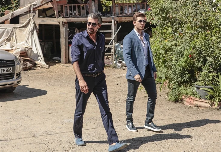 Paramparça'da Cihan dönüyor, Harun çıldırıyor!