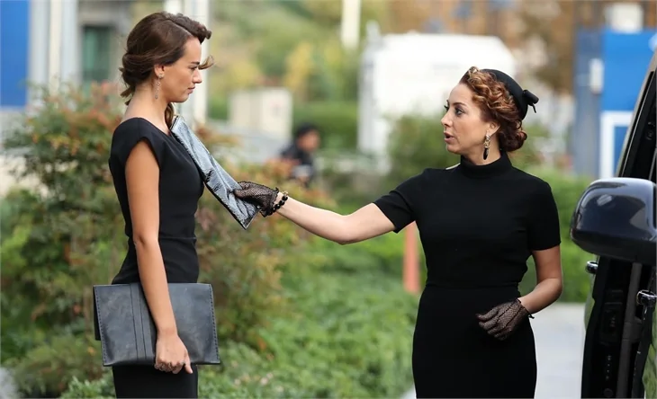 Bana Sevmeyi Anlat'ta taşlar yerinden oynayacak!