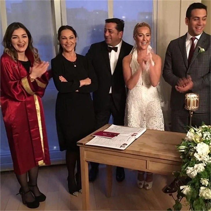 Helin Avşar boşanma kararını anlattı!
