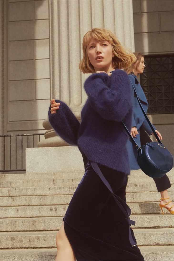 Club Monaco ilk mağazasını Akasya'da açtı!