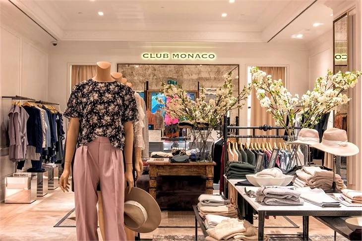 Club Monaco ilk mağazasını Akasya'da açtı!