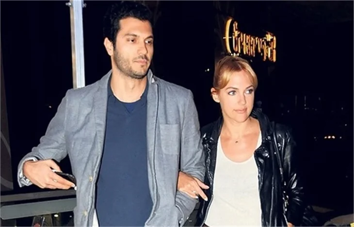 Meryem Uzerli büyük aşkını sildi!