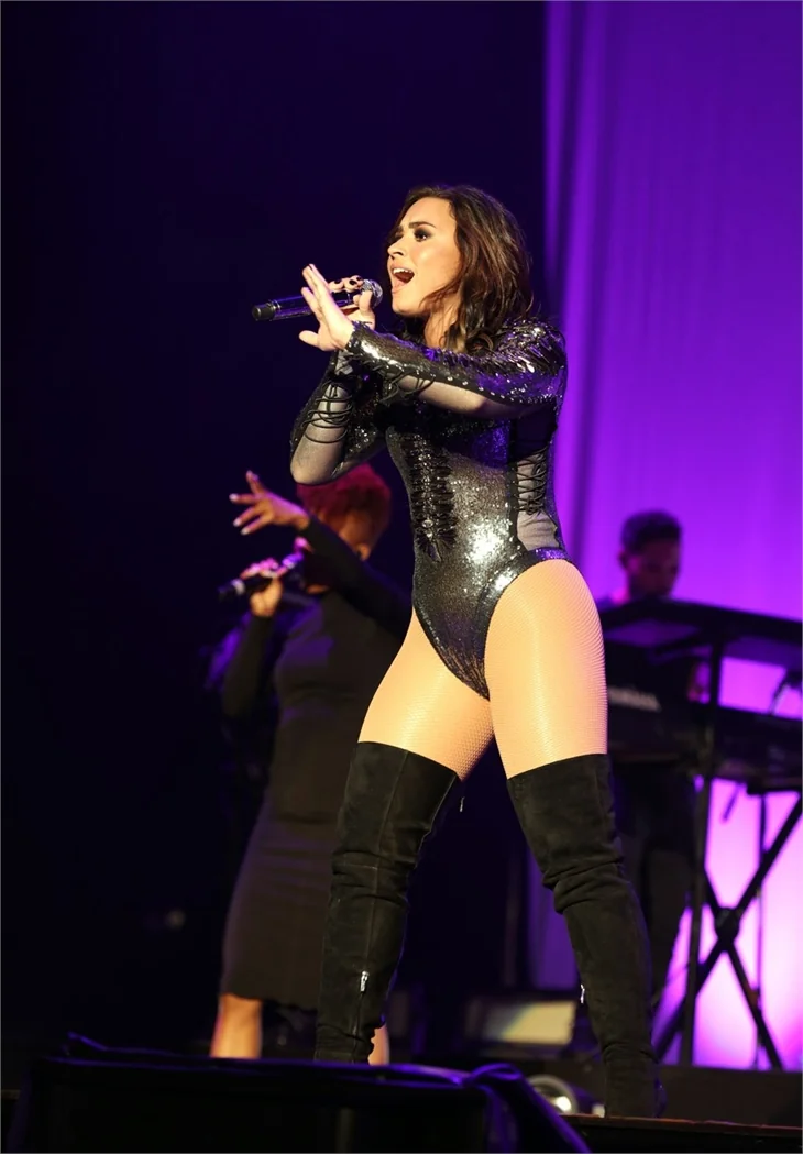 Demi Lovato, Antalya'yı salladı!