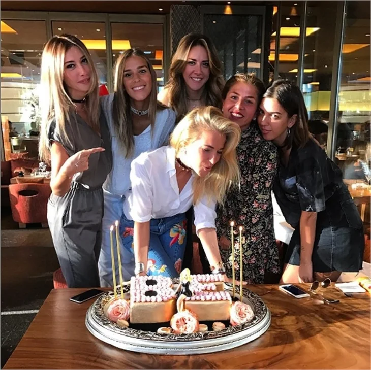 Burcu Esmersoy yeni yaşını kutladı!