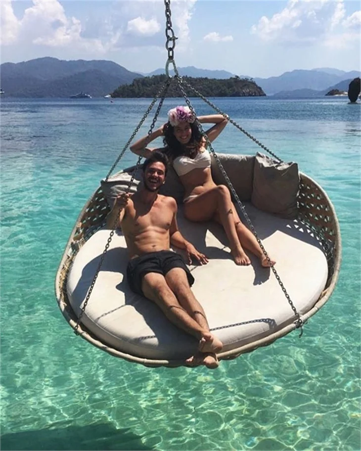 Pelin Akil: Falda bebek var!