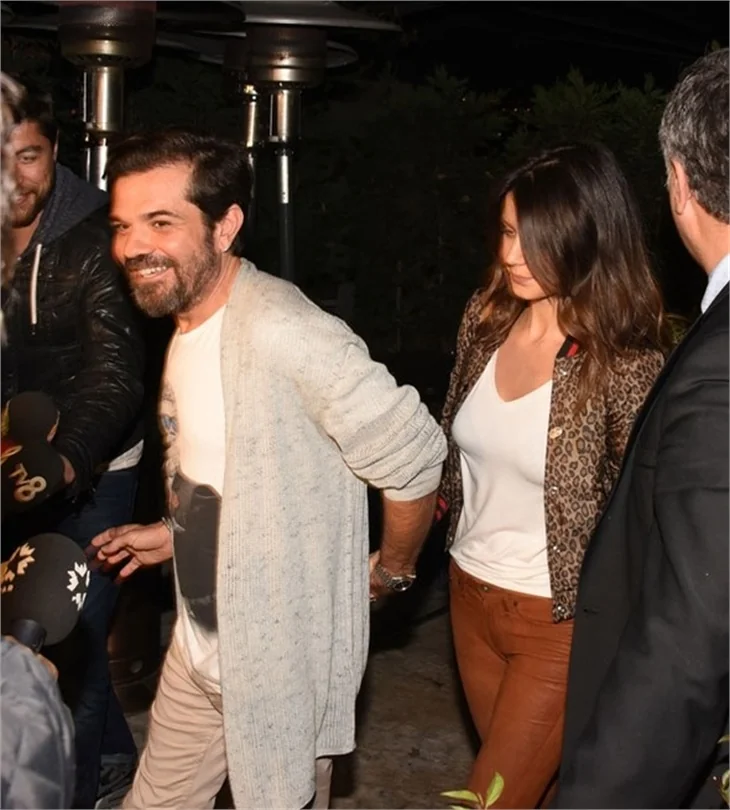 Beren Saat anneannesinin doğum gününü kutladı