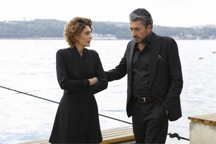 Paramparça 75. bölüm özeti ve fotoğrafları