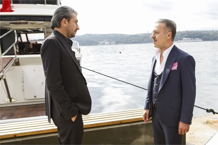 Paramparça 75. bölüm özeti ve fotoğrafları