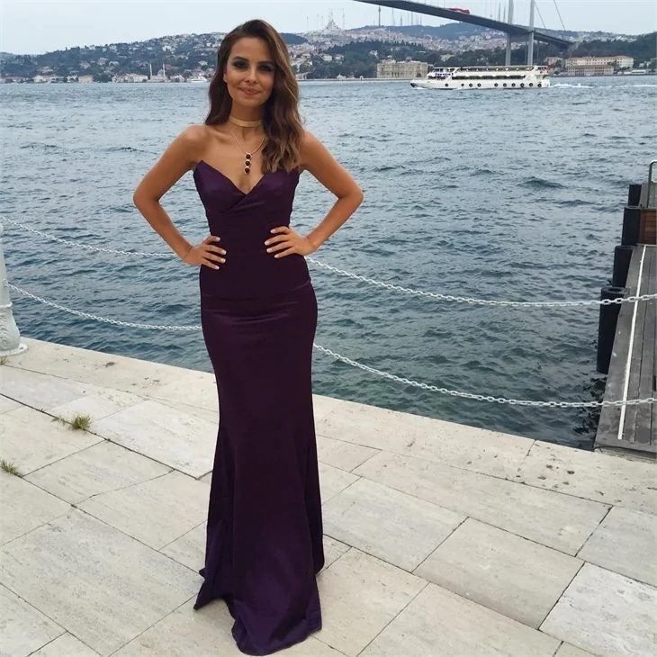 TRT spikeri Deniz Satar sosyal medyayı salladı