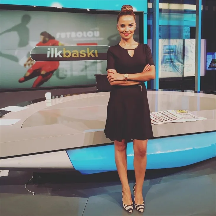 TRT spikeri Deniz Satar sosyal medyayı salladı