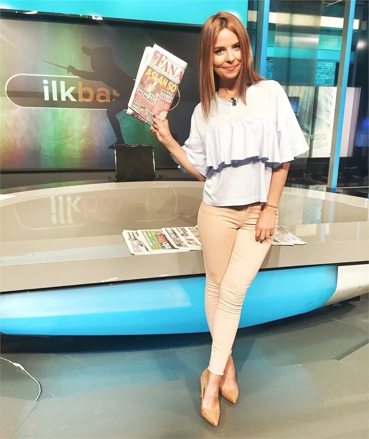 TRT spikeri Deniz Satar sosyal medyayı salladı