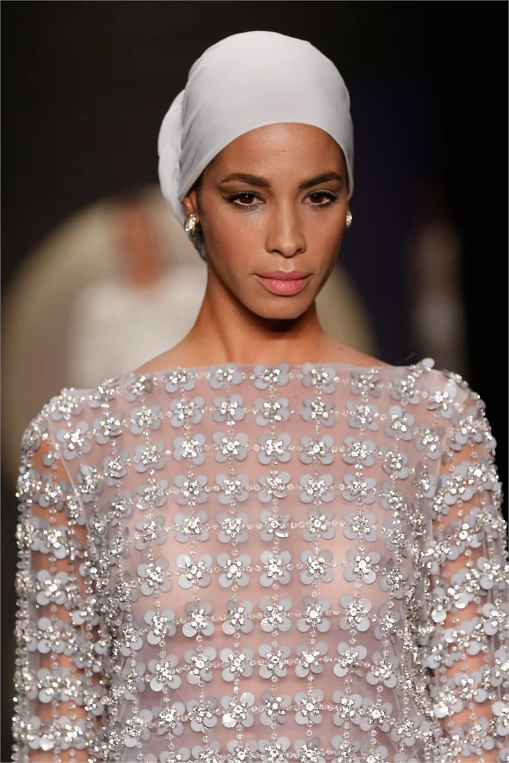 Fashion Week İstanbul Özgür Masur defilesinden kareler