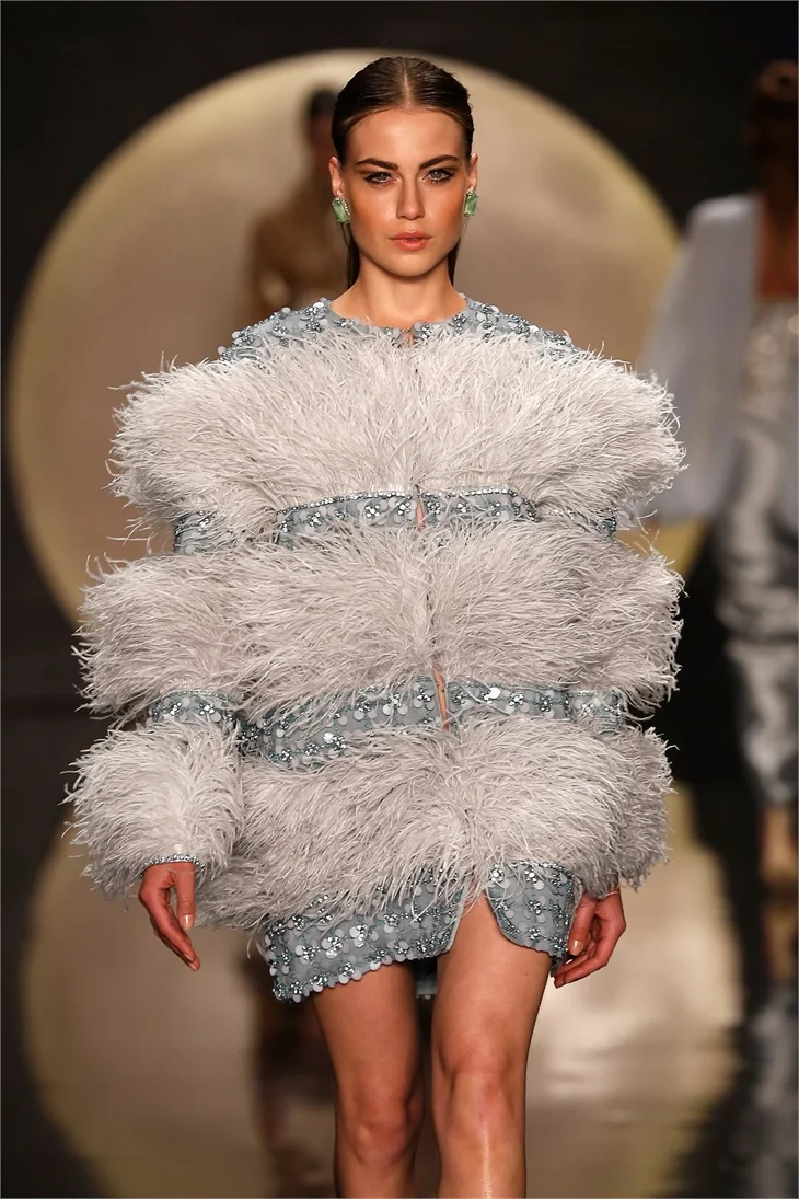 Fashion Week İstanbul Özgür Masur defilesinden kareler