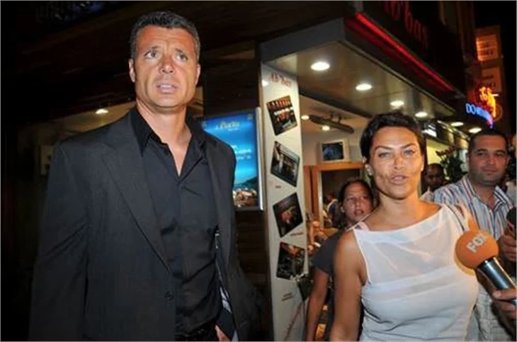 Hülya Avşar'dan iki eski aşkına sansür!