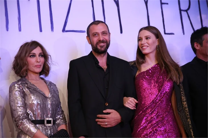 "İkimizin Yerine" filminin galasına ünlü akını