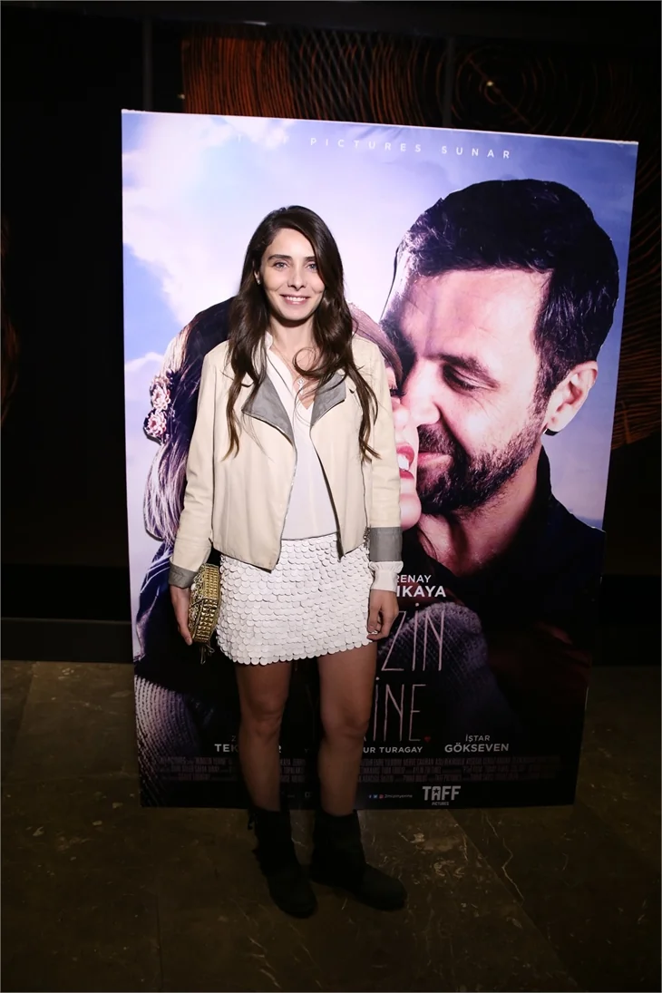 "İkimizin Yerine" filminin galasına ünlü akını