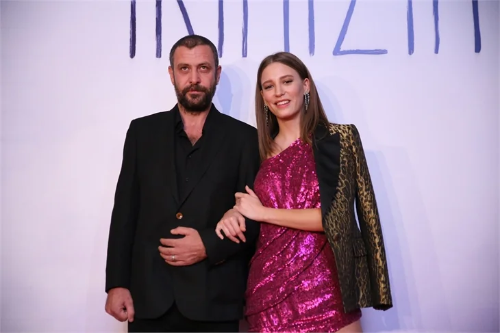 "İkimizin Yerine" filminin galasına ünlü akını