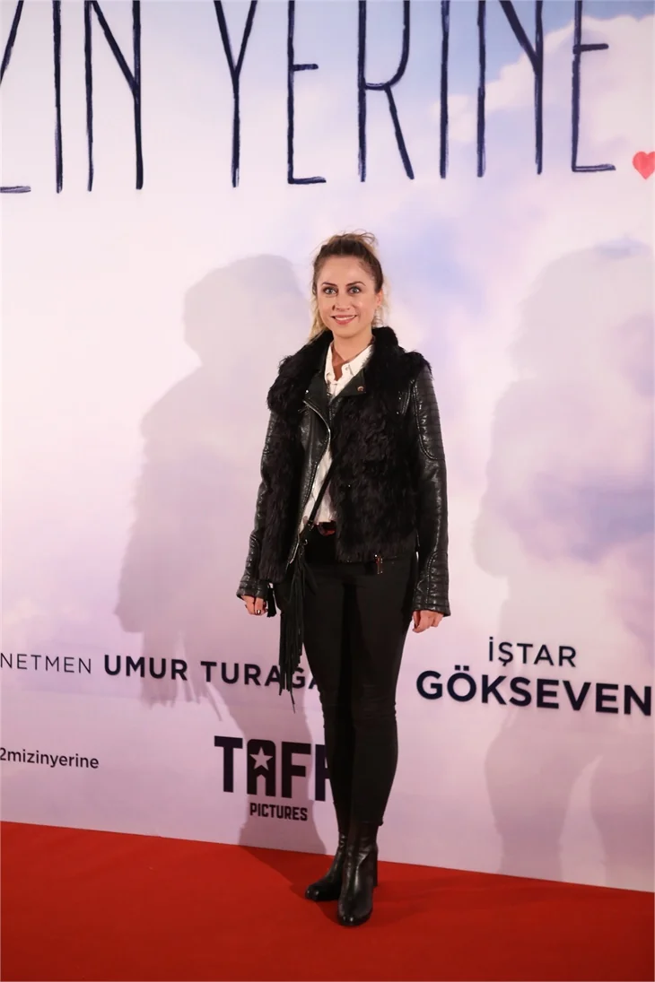 "İkimizin Yerine" filminin galasına ünlü akını