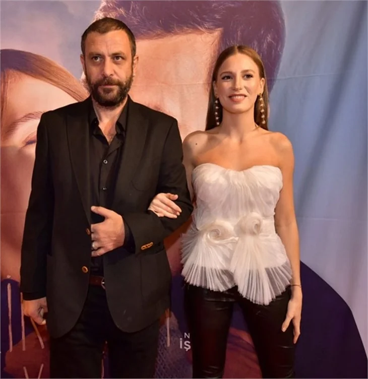 "İkimizin Yerine" filmi Berlin'de gala yaptı!