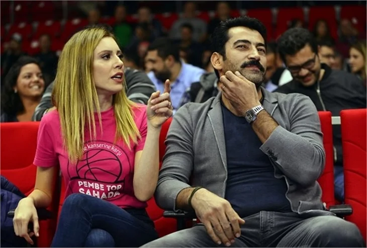 Maçı değil, Sinem Kobal'ı izlediler...