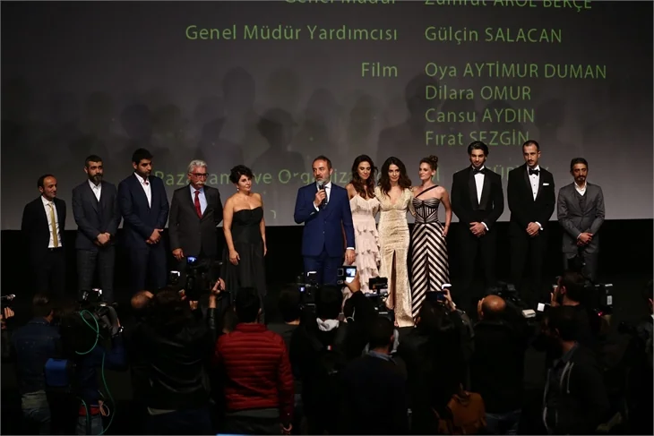'Ekşi Elmalar' galasında duygu seli!