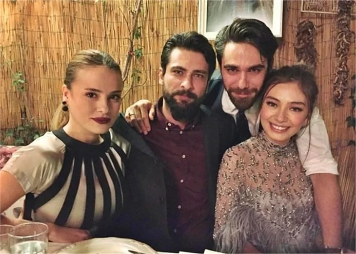 Seda Güven ve Onur Tuna aşkı bitti mi? İşte açıklama;
