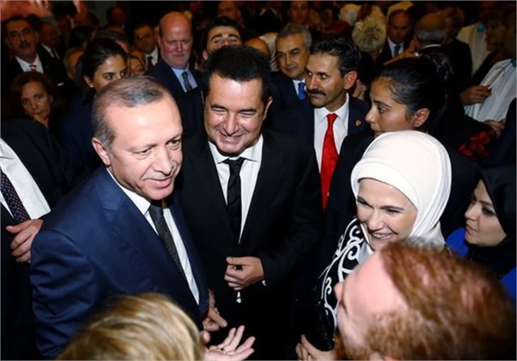 Ünlüler 29 Ekim Resepsiyonu'na akın etti