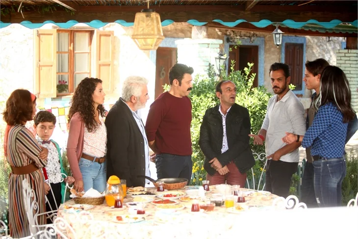 "Familya" 7. yeni bölüm özeti ve fotoğrafları