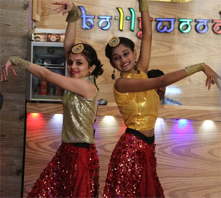 Türk sinemasının Bollywood çıkarması!
