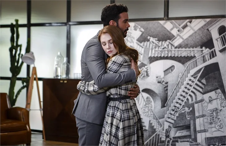 Kiralık Aşk'ta Defne ve Ömer bulutların üzerinde...
