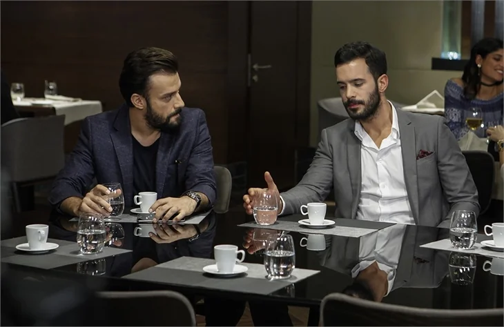 Kiralık Aşk'ta Defne ve Ömer bulutların üzerinde...
