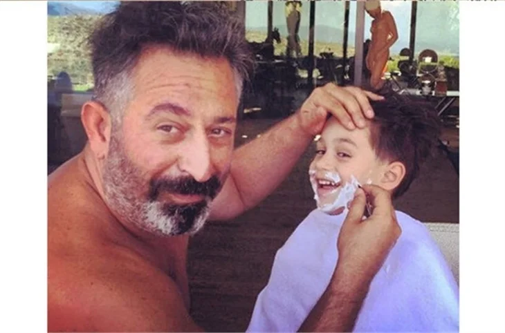 Cem Yılmaz'ın meçhul arkadaşı ortaya çıktı
