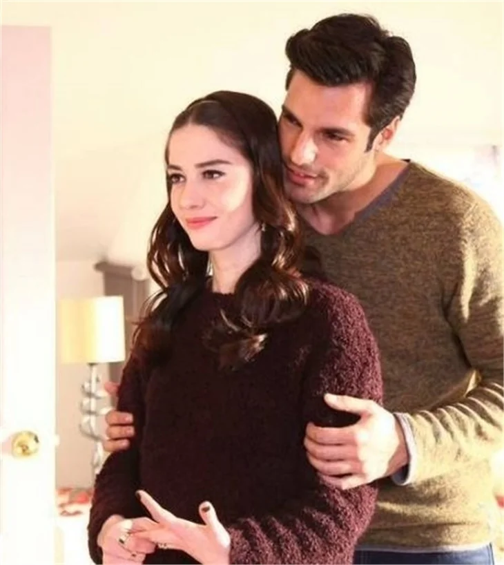 Serkan Çayoğlu ile Özge Gürel'den evlilik sürprizi
