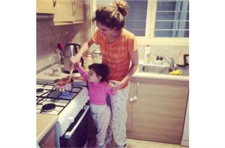 İşte ünlülerin ev halleri