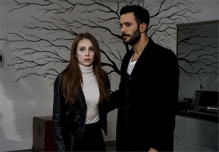 Defne ile Ömer'in 'Kiralık Aşk'ı