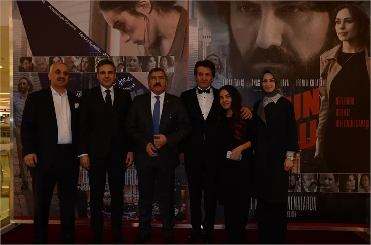 'Rus'un Oyunu' gala yaptı!