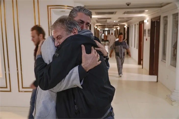 Paramparça'da Cansu ve bebeği yaşayacak mı?