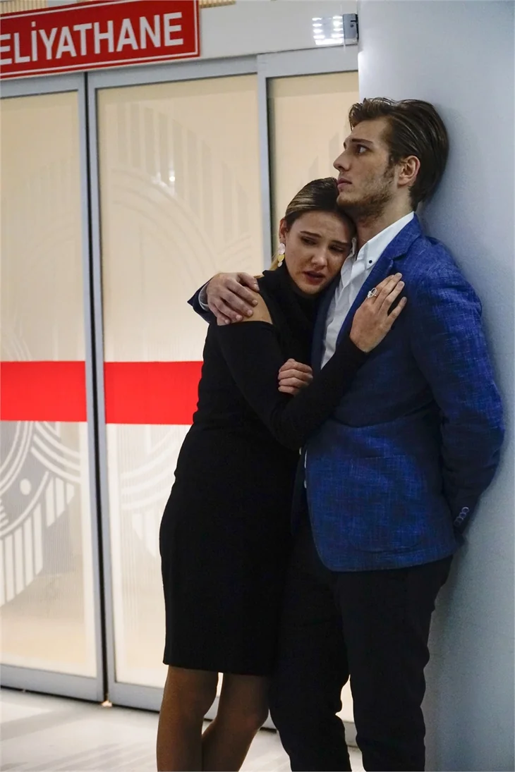 Paramparça'da Cansu ve bebeği yaşayacak mı?