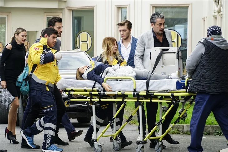 Paramparça'da Cansu ve bebeği yaşayacak mı?