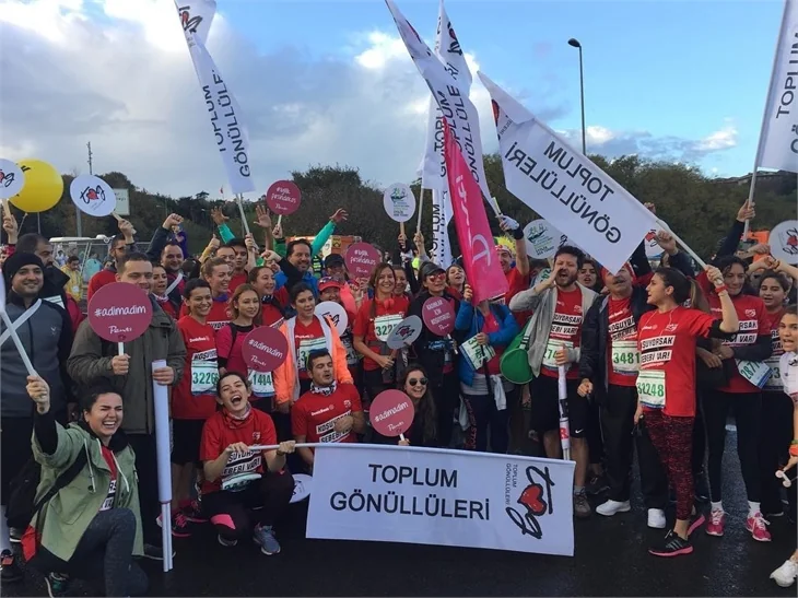 Ünlüler 38. İstanbul Maratonu'nda..