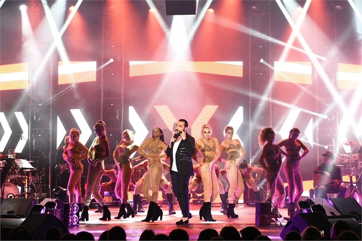 Berkay konserine ünlü akını!