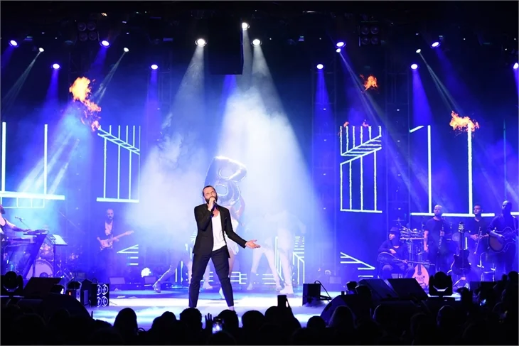 Berkay konserine ünlü akını!