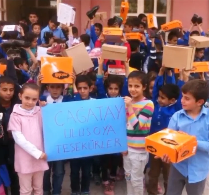 Çağatay Ulusoy 'Geleceğe ışık tuttu'