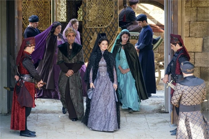 Muhteşem Yüzyıl Kösem yeni sezon 1. bölüm özeti ve fotoğrafları