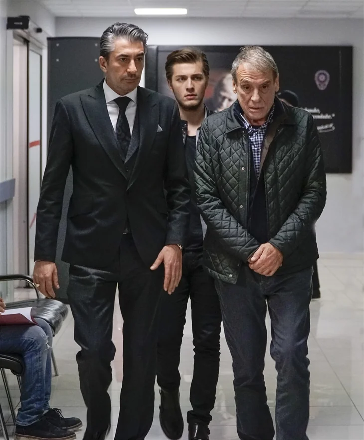Paramparça 81. bölüm özeti ve fotoğrafları