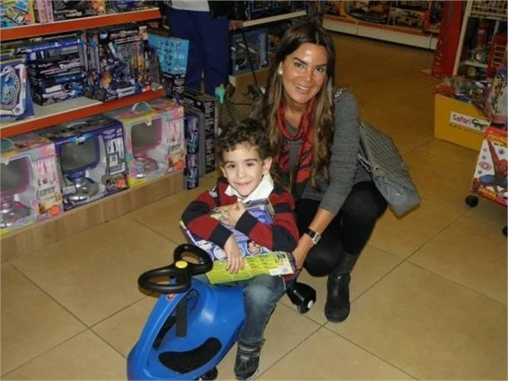 Özlem Yıldız'dan evlilik mesajı